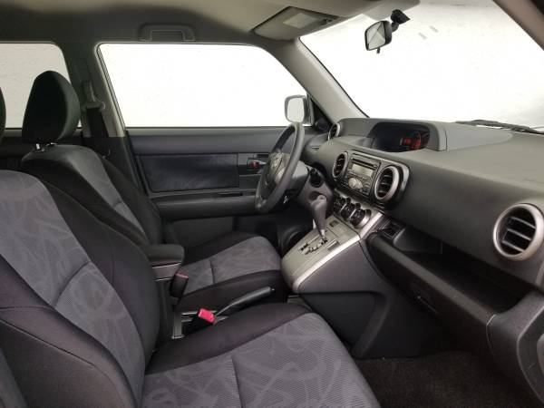 2012 Scion xB Wagon LOW 20k Mile Automatic WARRANTY Inspected for sale in Brooklyn, NY – photo 8
