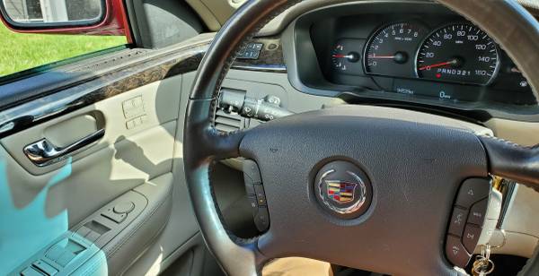 09 Cadillac DTS - luxury sedan for sale in Manchester, IA – photo 3