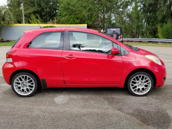 2009 Toyota Yaris - cars & trucks - by owner - vehicle automotive sale for sale in Pompano Beach, FL – photo 5