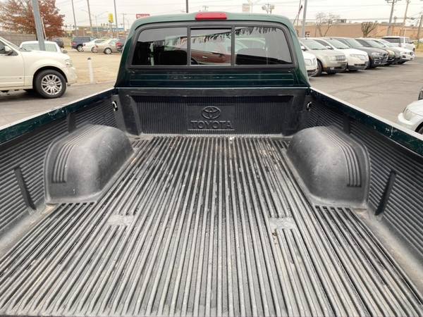 2001 Toyota Tacoma XtraCab V6 Auto 4WD - cars & trucks - by dealer -... for sale in Oklahoma City, OK – photo 23