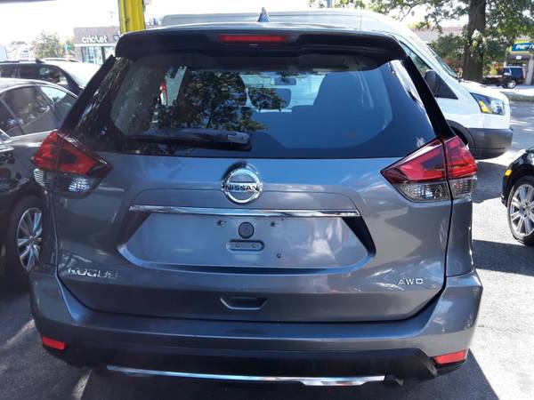 2017 Nissan Rouge - Perfect Family Car - Great on gas! for sale in Flushing, NY – photo 8