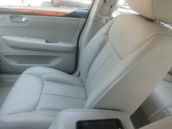2008 CADILLAC DTS LUXURY SPORT EDTION PEARL WHITE ON TAN 84k for sale in Little Rock, AR – photo 14