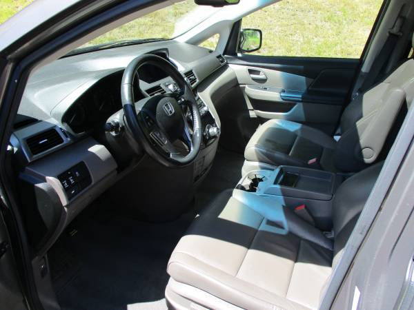 2011 Honda Odyssey EX-L - Navigation, Rear Cam, Bluetooth, LOADED! for sale in Kirkland, WA – photo 9