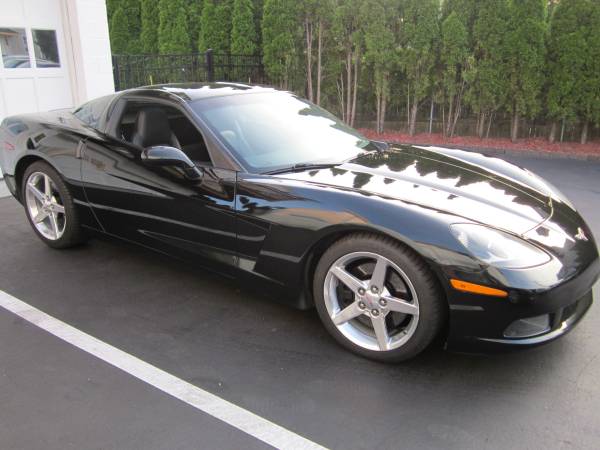 2006 Chevrolet Corvette Coupe Black for sale in Fall River, MA – photo 5