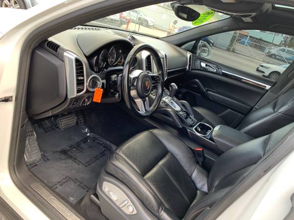 2016 PORSCHE CAYENNE EXCELLENT CONDITION CALL - cars & trucks - by... for sale in Hallandale, FL – photo 17