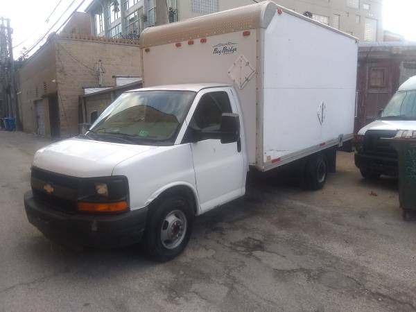 2011 Chevy 3500 series 15 ft box truck for sale in Chicago, IL