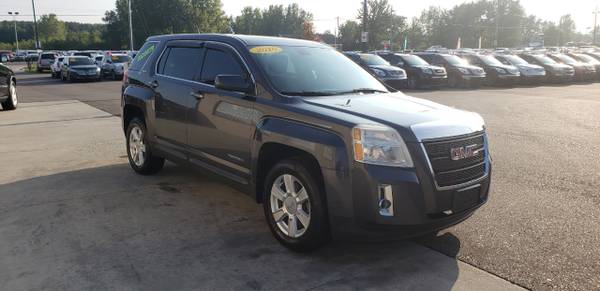 FINANCING AVAILABLE!! 2010 GMC Terrain FWD 4dr SLE-1 for sale in Chesaning, MI – photo 3