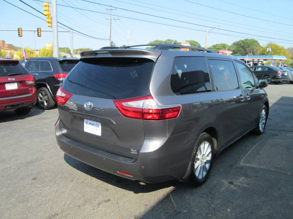 2015 Toyota Sienna Limited AWD 7-Passenger V6 - cars & trucks - by... for sale in East Providence, RI – photo 5