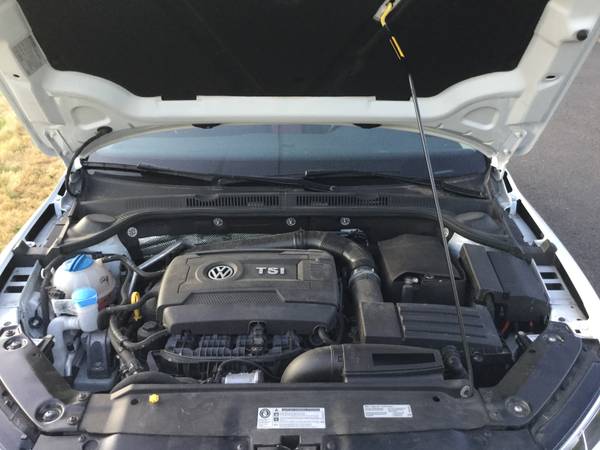 2016 VW Jetta SEL Autobahn edition lowest miles EVER ! for sale in Portland, OR – photo 8