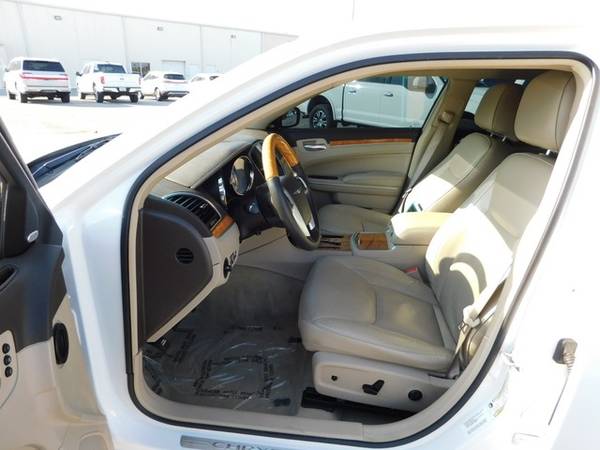 2014 Chrysler 300 Ivory Tri-Coat Pearl Sweet deal*SPECIAL!!!* for sale in Pensacola, FL – photo 8