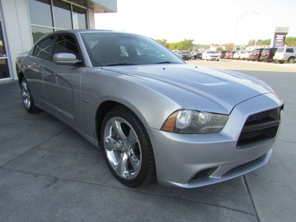 2014 *Dodge* *Charger* *R/T* - cars & trucks - by dealer - vehicle... for sale in Council Bluffs, NE – photo 9