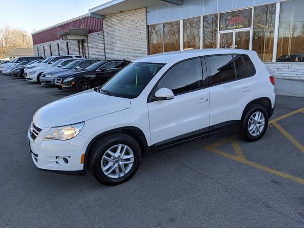 2011 VW Tiguan - cars & trucks - by dealer - vehicle automotive sale for sale in Evansdale, IA – photo 10