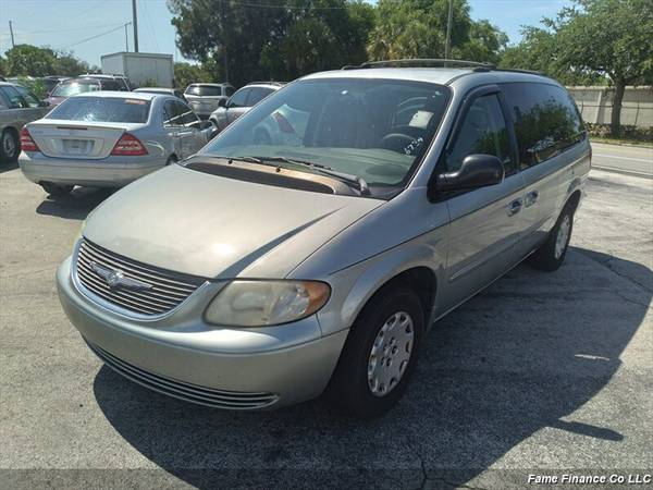 2003 Chrysler Town & Country LX Family Value - - by for sale in fern park, FL – photo 9