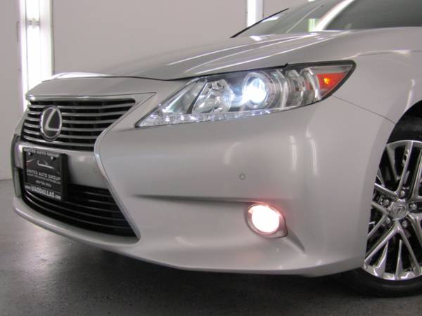 2013 Lexus ES 350 4dr Sdn - - by dealer - vehicle for sale in Carrollton, TX – photo 22