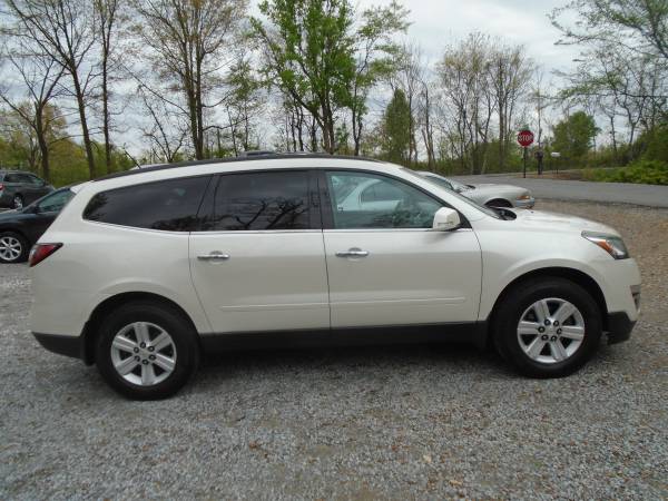 2013 Chevy Traverse LT DVD Leather/2012 Toyota 4Runner LTD 4x4 for sale in Hickory, IL – photo 8