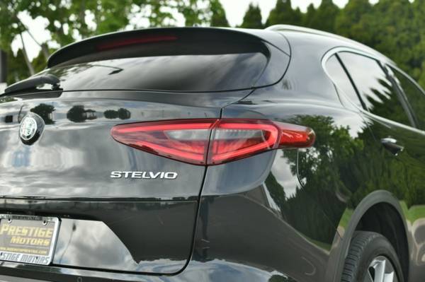 2018 Alfa Romeo Stelvio - - by dealer - vehicle for sale in Yakima, WA – photo 11