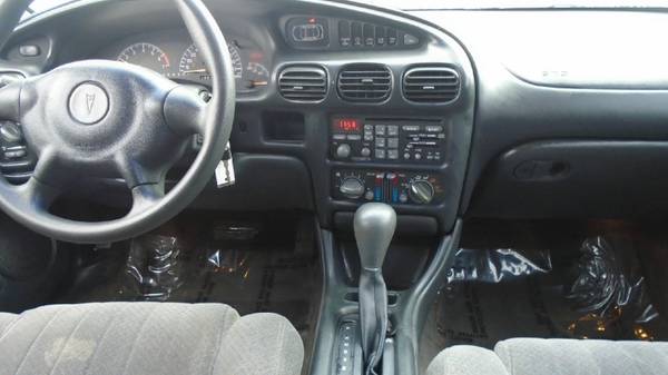 02 pontiac grand prix $900 need to go today **Call Us Today For... for sale in Waterloo, IA – photo 7