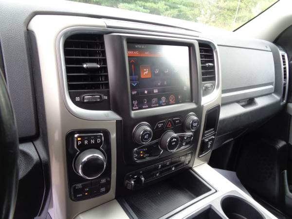 2014 Ram 1500 SLT Crew Cab 4wd Short bed 120K miles 1 owner for sale in Waynesboro, PA – photo 17