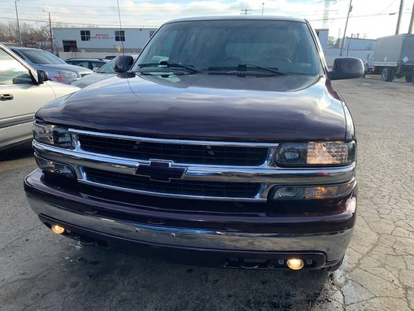 2002 chevy tahoe 5.3 - cars & trucks - by owner - vehicle automotive... for sale in Waukesha, WI – photo 3