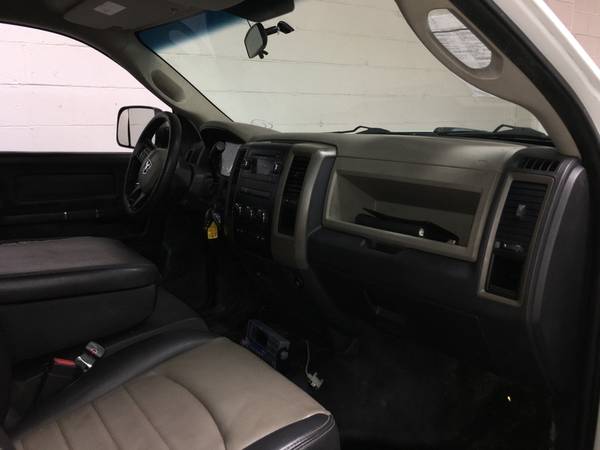 2012 RAM 5500 Reg Cab 6.7L Diesel Knapheide Body w/6000 lb CRANE -... for sale in Arlington, KS – photo 18