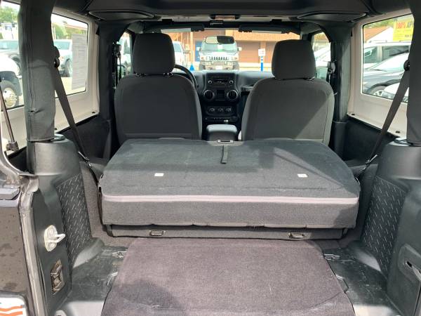 ★★★ 2018 Jeep Wrangler Sport 4x4 / Like NEW! ★★★ for sale in Grand Forks, ND – photo 10