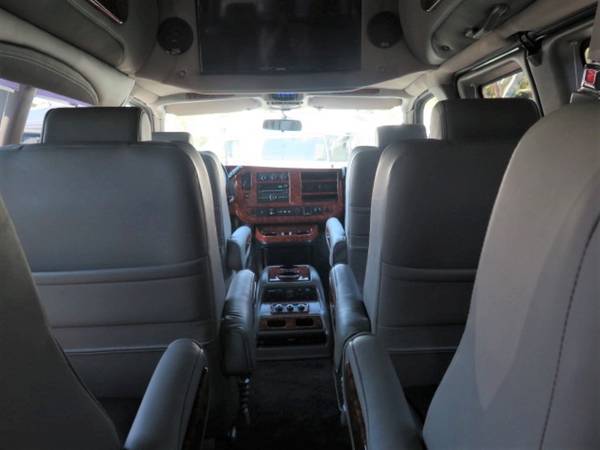 2015 GMC Savana 2500 9 Passenger for sale in Hayward, CA – photo 7