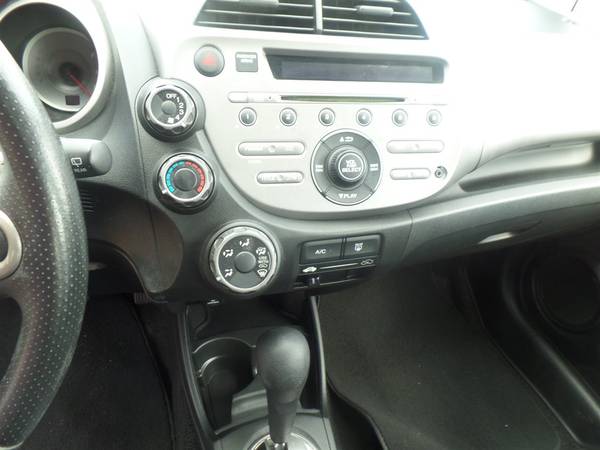 2009 Honda Fit Sport - cars & trucks - by dealer - vehicle... for sale in Cocoa, FL – photo 14