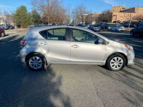 2013 TOYOTA PRIUS C~WE HAVE NEW PLATES IN STOCK! DONT WAIT FOR DMV!... for sale in Schenectady, NY – photo 8