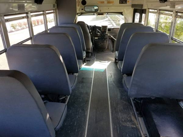 2001 Chevrolet Mid Bus for sale in Vancouver, OR – photo 13
