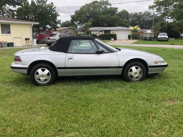 1990 Buick Reatta conv. - cars & trucks - by owner - vehicle... for sale in Holiday, FL – photo 4