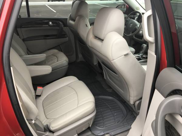 2013 BUICK ENCLAVE CXL - cars & trucks - by owner - vehicle... for sale in Chicago, IL – photo 6