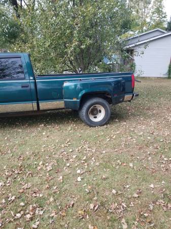 Chevy 4x4 crew cab dually long bed for sale in Bedford, IN – photo 8