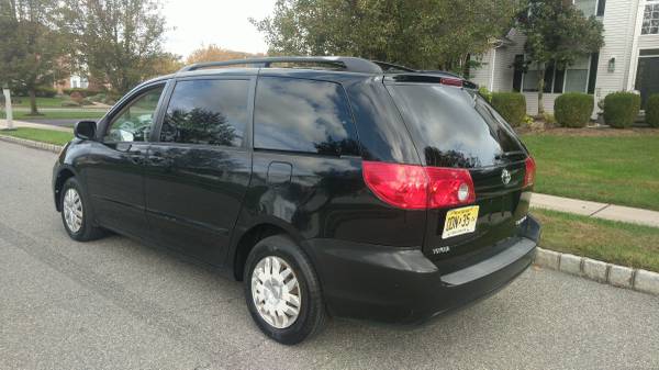 2009 TOYOTA SIENNA FOR SALE - cars & trucks - by owner - vehicle... for sale in Toms River, NJ – photo 3