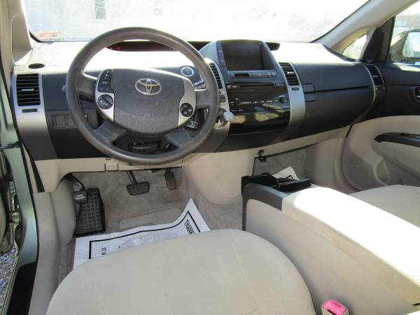 2009 Toyota Prius 4-Door Liftback - - by dealer for sale in Fredericksburg, VA – photo 11