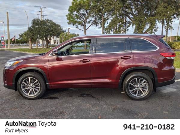 2017 Toyota Highlander XLE SKU:HS222348 SUV - cars & trucks - by... for sale in Fort Myers, FL – photo 10