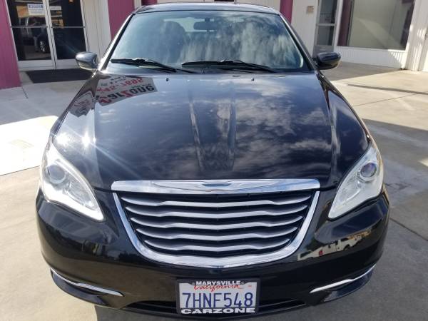 ///2013 Chrysler 200//49k Miles!//Gas Saver//Automatic//Very Clean/// for sale in Marysville, CA – photo 2
