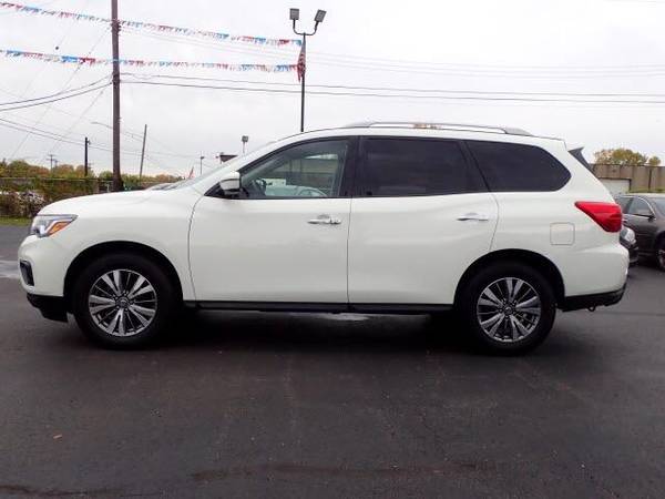 2019 Nissan Pathfinder SV hatchback White - cars & trucks - by... for sale in Waterford Township, MI – photo 2