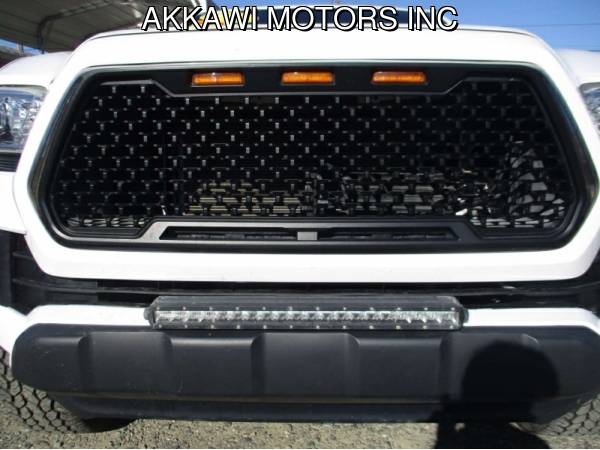 2017 Toyota Tacoma SR5 Double Cab 6' Bed V6 4x4 AT - cars & trucks -... for sale in Modesto, CA – photo 11