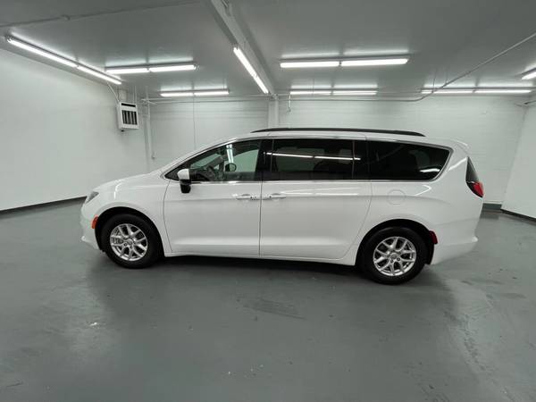 2020 Chrysler Voyager LXI - cars & for sale in PUYALLUP, WA – photo 6
