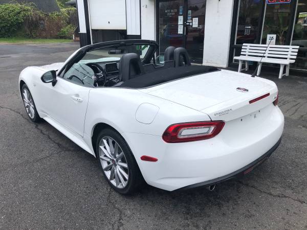 2017 Fiat 124 Spider - - by dealer - vehicle for sale in Holyoke, MA – photo 6