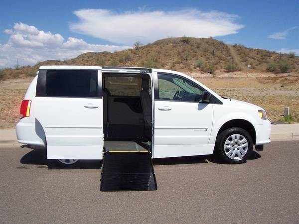 2014 Dodge Grand Caravan Wheelchair Handicap Mobility Van Best Buy for sale in Phoenix, AZ – photo 2
