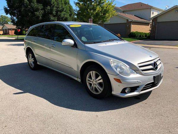 2008 Mercedes-Benz R-Class R 350 AWD 4MATIC 4dr Wagon for sale in posen, IL – photo 3