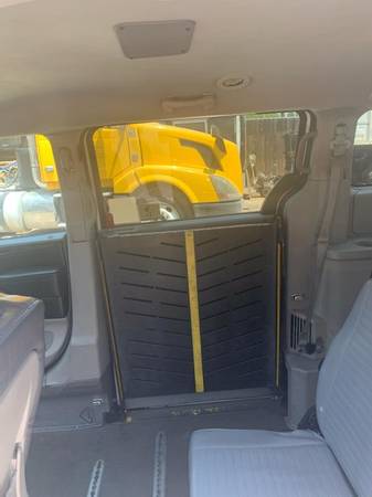 2009 Toyota Sienna van high top wheelchair andycap.. access - cars &... for sale in North Hollywood, CA – photo 5