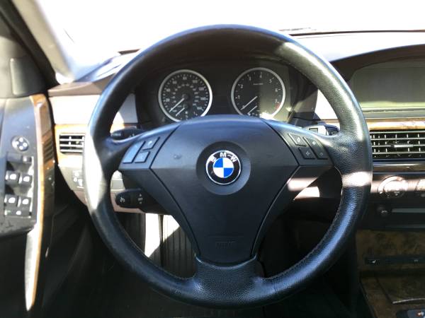 BMW 530i !! DVD SYSTEM!! NAVIGATION!! HEATED LEATHER! MOONROOF!! OBO!! for sale in Burton, MI – photo 8
