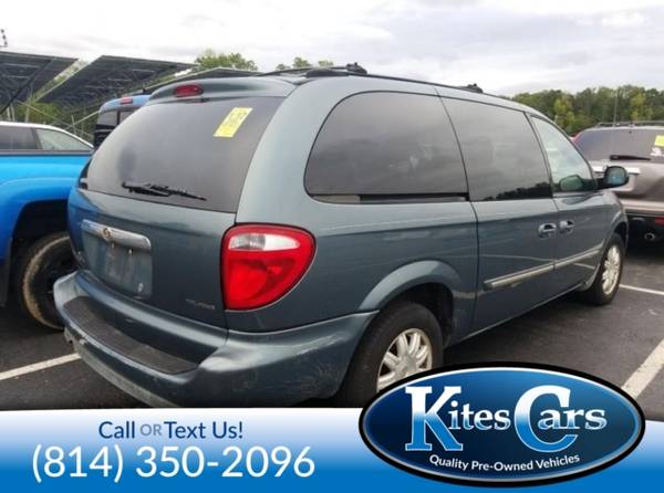 2006 Chrysler Town Country Touring for sale in Conneaut Lake, PA – photo 2
