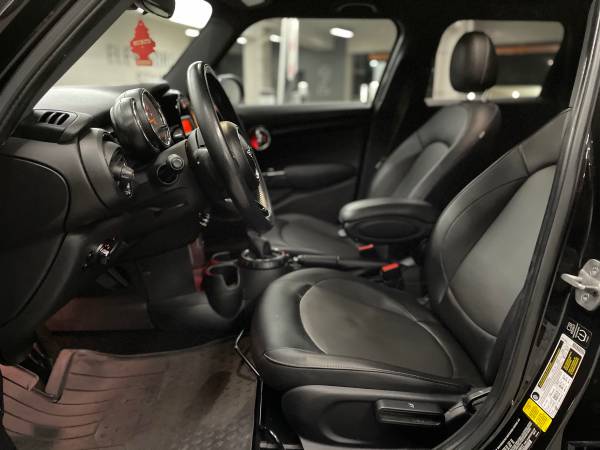 2015 Mini Cooper 4 Door Hatchback *CLEAN TITLE!* (New Body Style) -... for sale in Irvine, CA – photo 18
