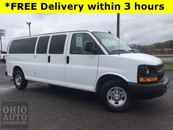 2016 Chevrolet Express Passenger LS 15 Passenger V8 1-Own Cln Carfax... for sale in Canton, OH – photo 4