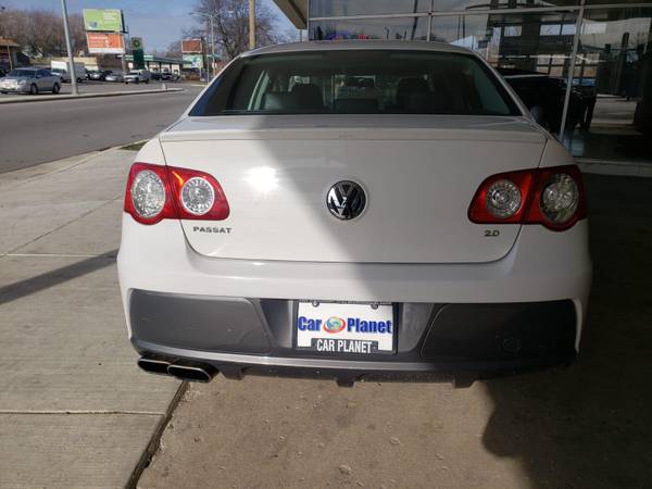 2008 VOLKSWAGEN PASSAT - cars & trucks - by dealer - vehicle... for sale in MILWAUKEE WI 53209, WI – photo 9