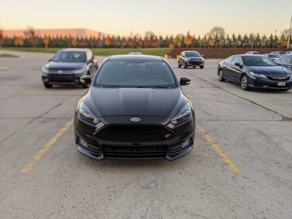 2016 Ford Focus ST - cars & trucks - by owner - vehicle automotive... for sale in Kettering, OH – photo 3