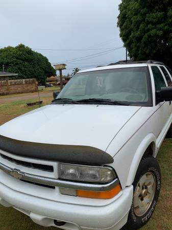 2001 Chevy Trail Blazer - cars & trucks - by owner - vehicle... for sale in Hanapepe, HI – photo 2